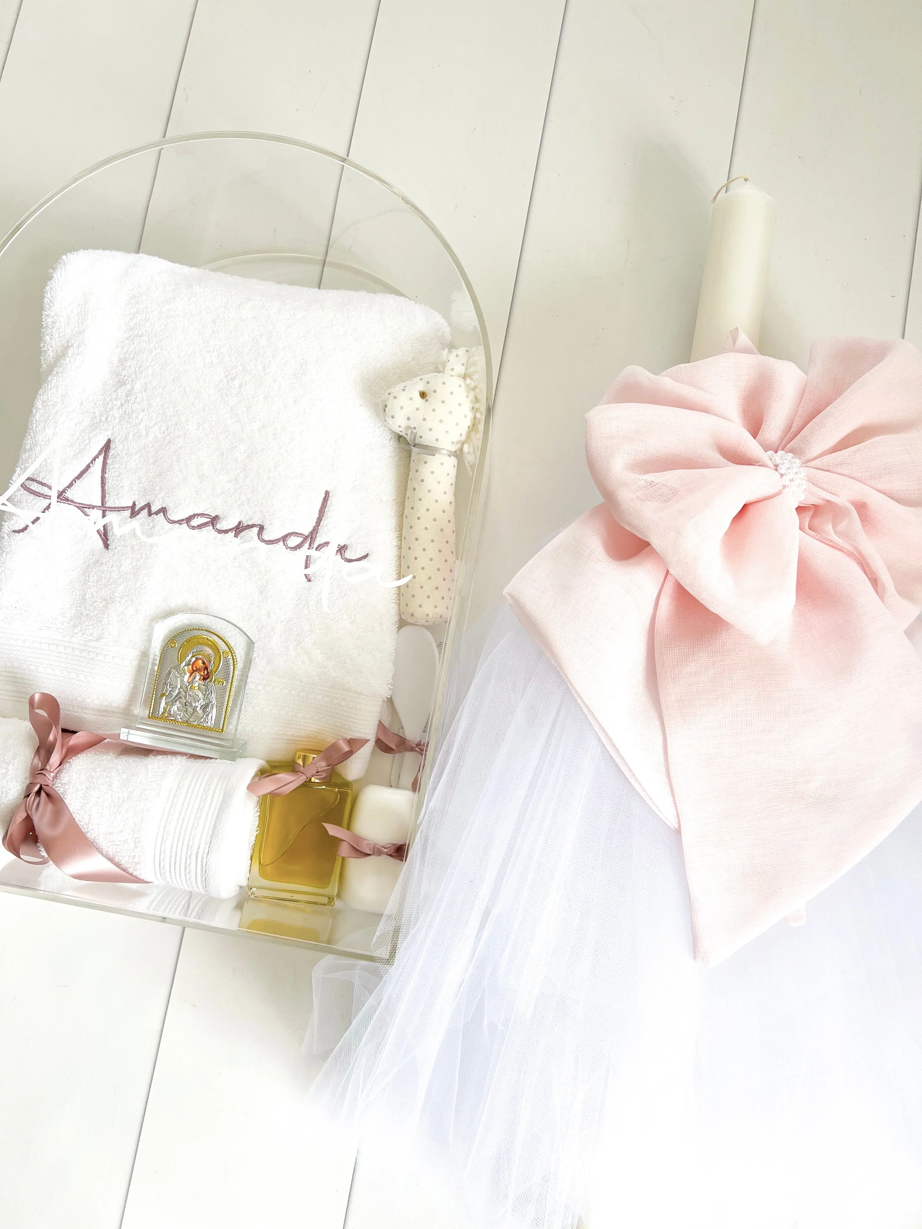 ARCH CLEAR ACRYLIC BOX - with acrylic personalisation